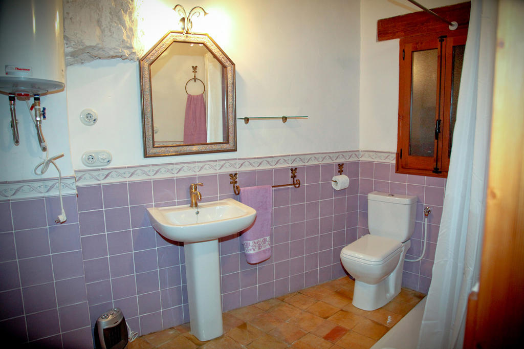 Casa Rural La Bodeguilla Alcala del Jucar Quarto foto